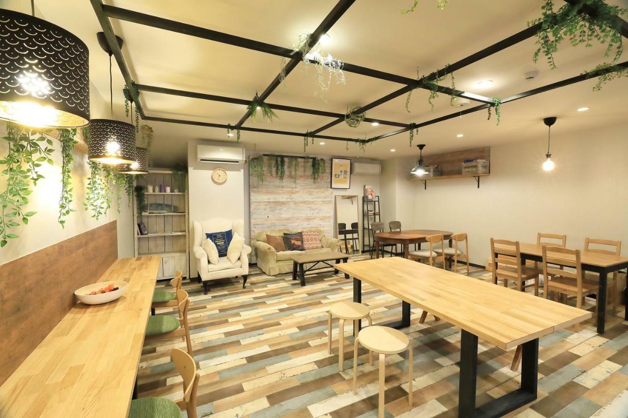 Zen Labo Wisma tamu Osaka